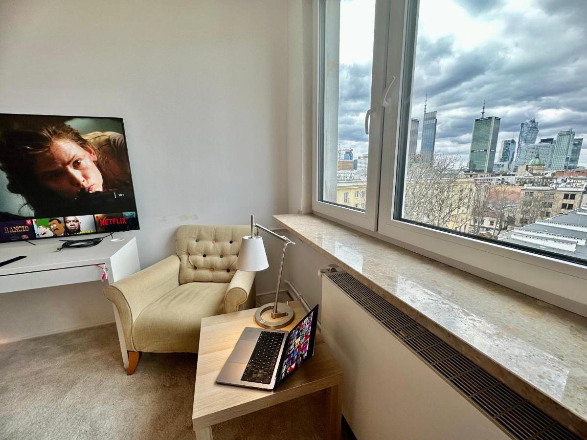 Super Beauty Metro Wifi 65'Tv Netflix Hbo Appletv+ Lägenhet Warszawa Exteriör bild